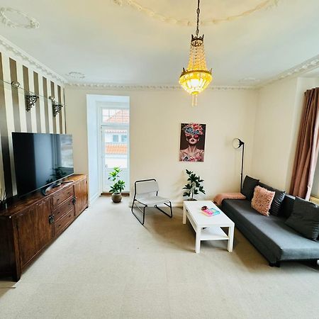 Aday - Villa Firenze - 2 Bedrooms Bright Apartment Aalborg Exterior foto