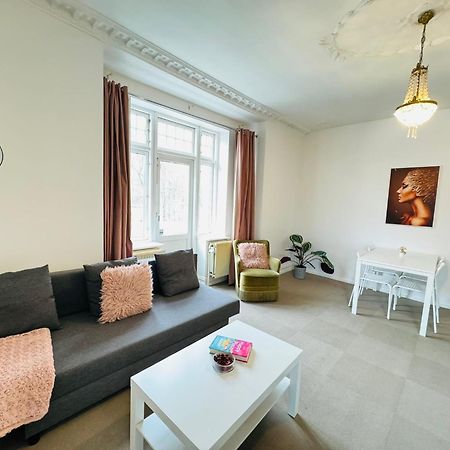 Aday - Villa Firenze - 2 Bedrooms Bright Apartment Aalborg Exterior foto