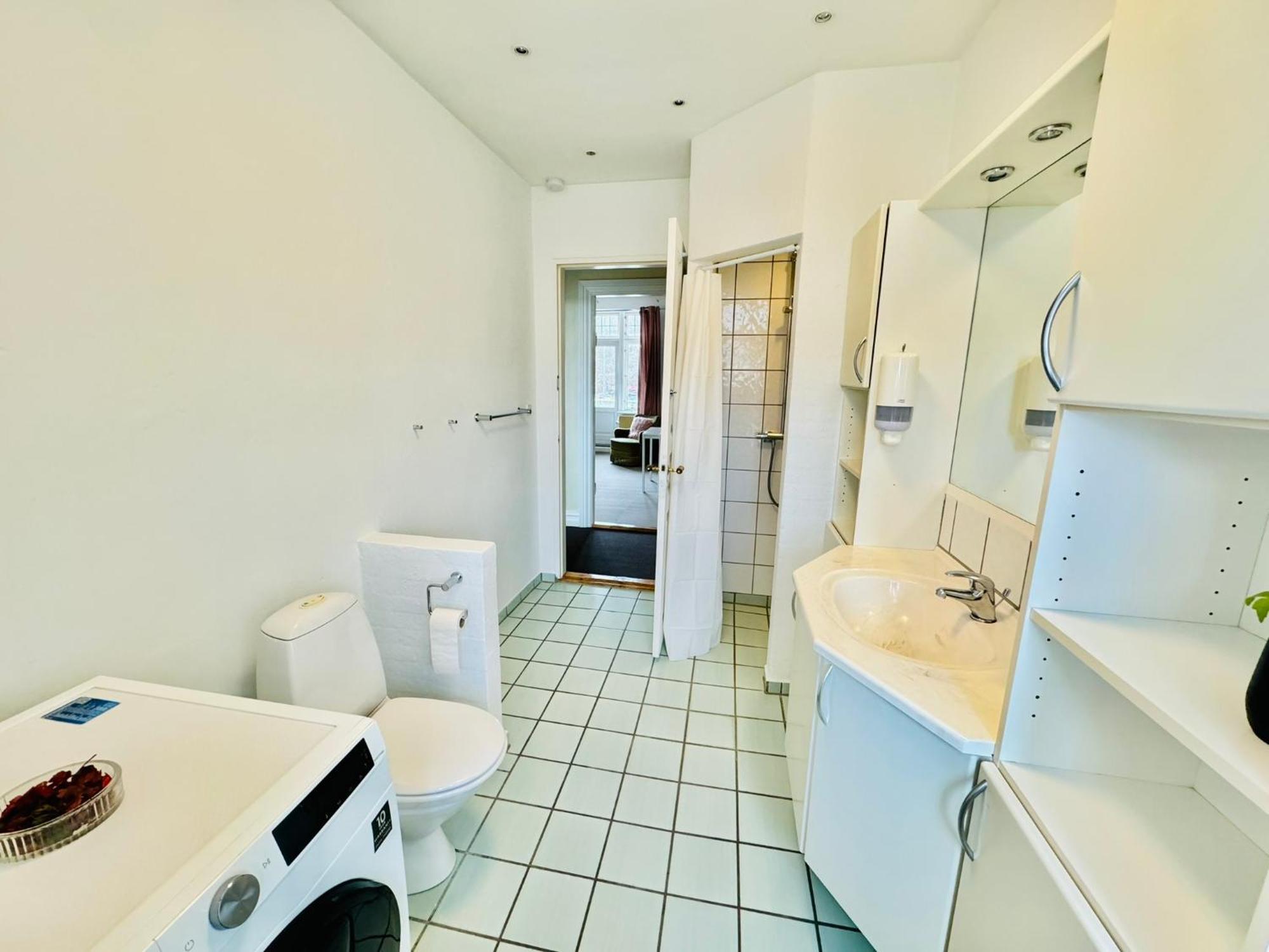 Aday - Villa Firenze - 2 Bedrooms Bright Apartment Aalborg Exterior foto